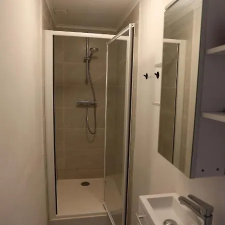 Studio 200 Meters From Central Station *